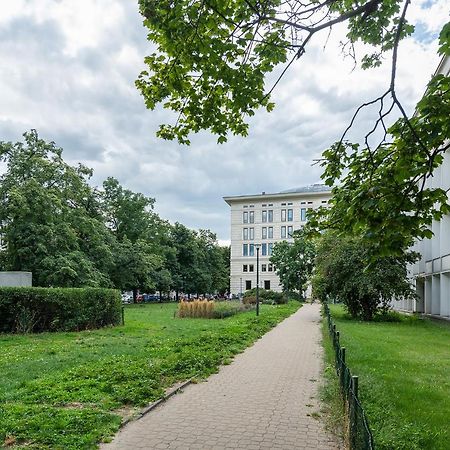 Wspolna 54A - Red - Good Apartments Варшава Екстериор снимка
